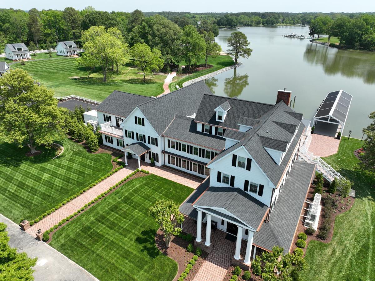 The Oaks Waterfront Hotel Saint Michaels Exterior photo